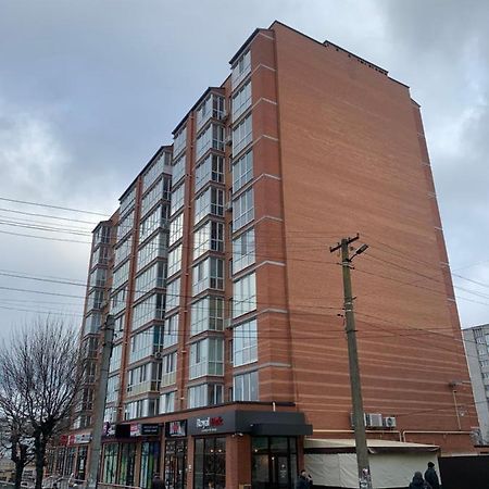 Апартаменты Vip Berdychiv ภายนอก รูปภาพ